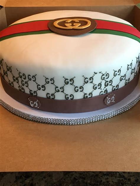 gucci birthday cake tutorial.